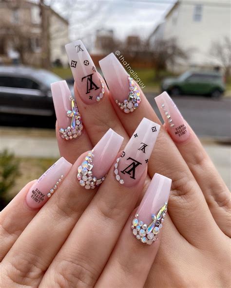 Trendy Louis Vuitton Acrylic Nail Designs 